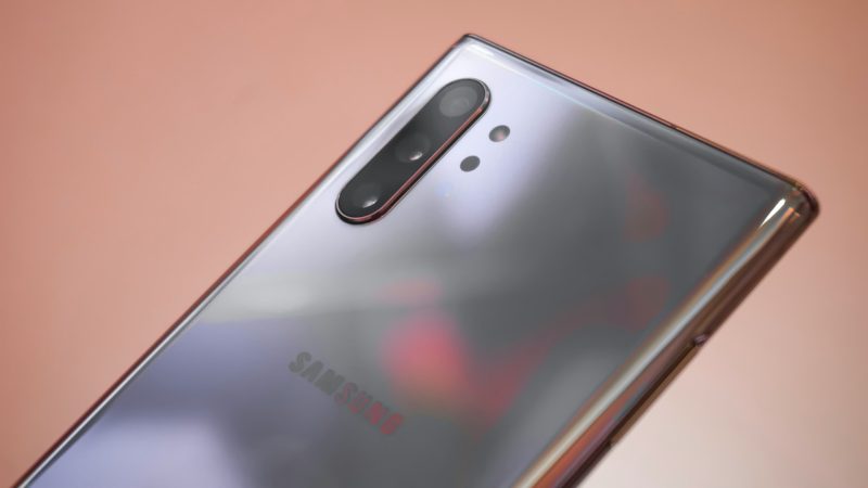 Samsung Galaxy A8: Una apuesta sólida de gama media que se acerca a la alta